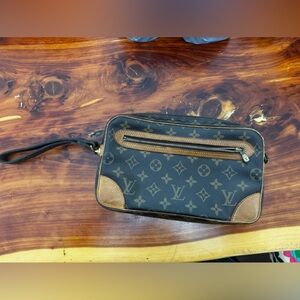 LV wristlet bag